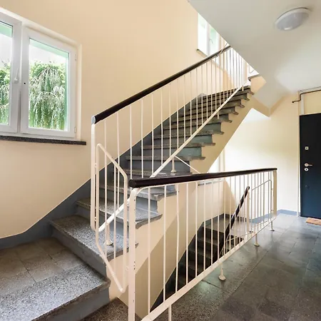 Wola Comfort #1 By Bookinghost Varsóvia