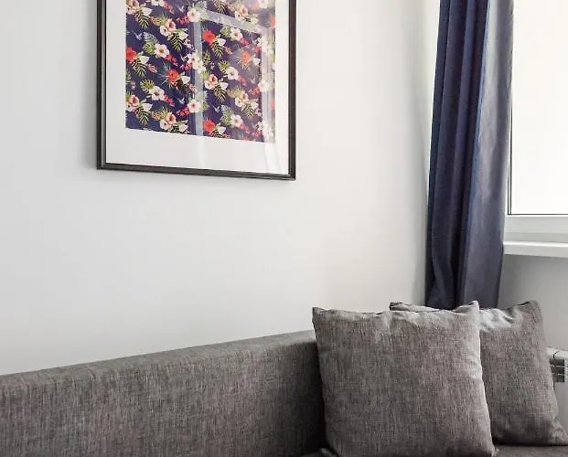 Wola Comfort #1 By Bookinghost * Warszawa